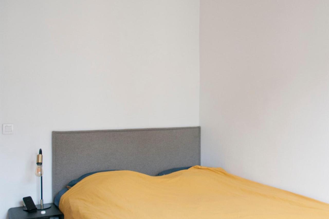 Nice Apt With Balcony In Parmentier Apartment
